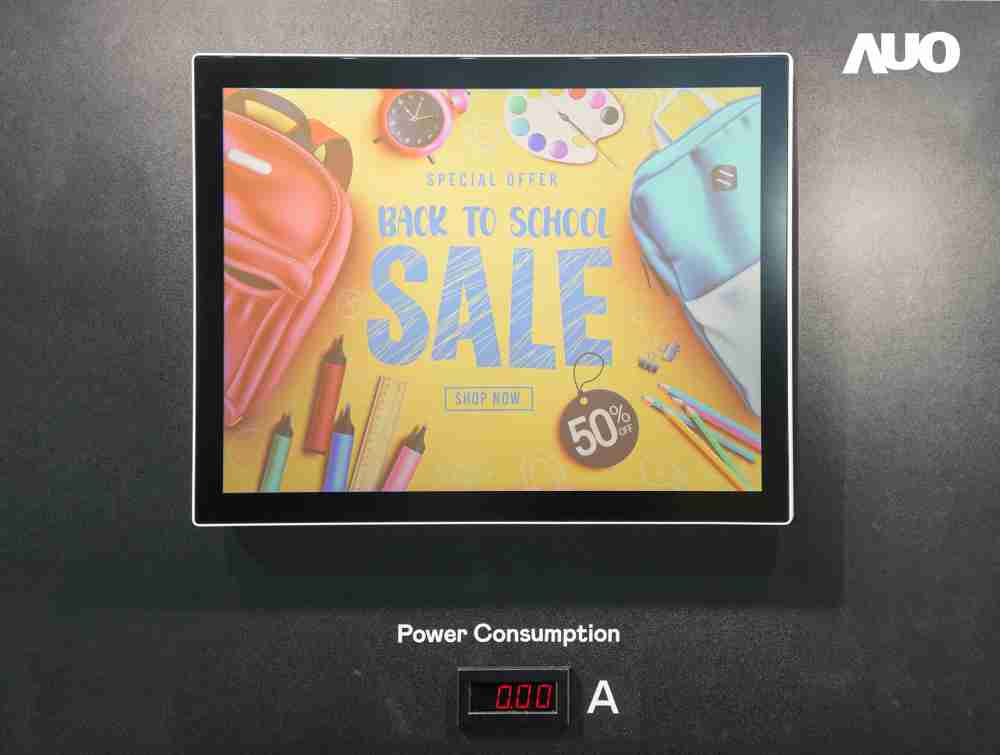 优游UB8展示胆固醇液晶超低耗能户外全彩显示器，，ChLC（胆固醇液晶）以双稳态技术使静态显示零功耗，，具省电、、、、高彩度、、、环保的特性，，，，还整合软硬件系统解决方案，，可透过单一云端平台管理